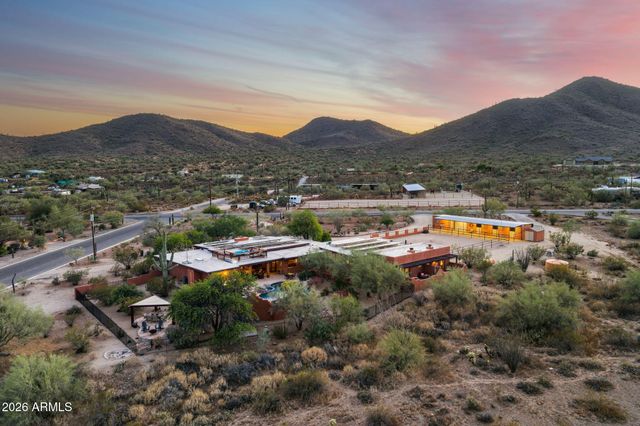 40205 N 26TH Street, Cave Creek, AZ 85331