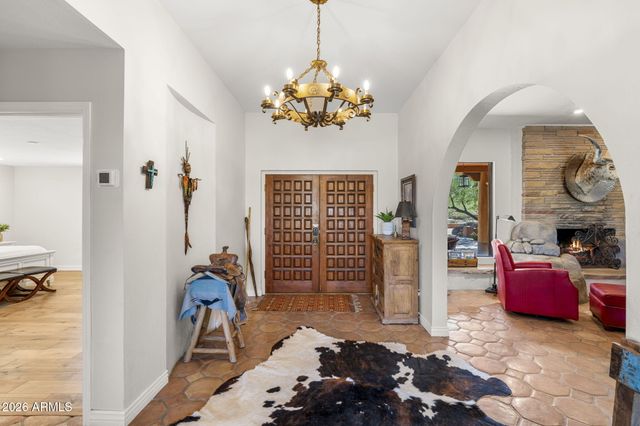 40205 N 26TH Street, Cave Creek, AZ 85331