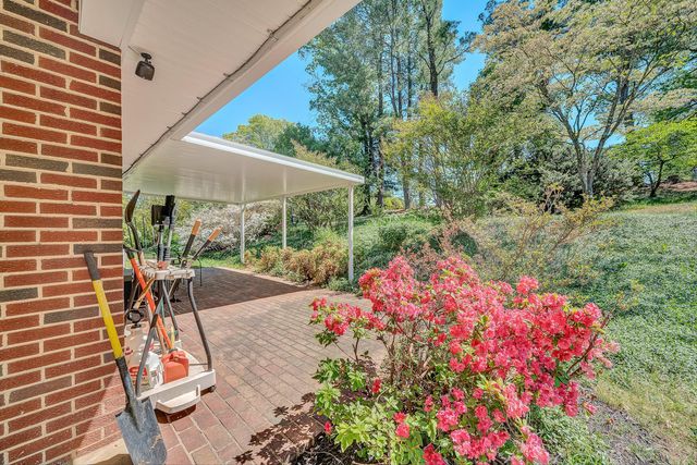 4824 Brookwood DR, Roanoke, VA 24018