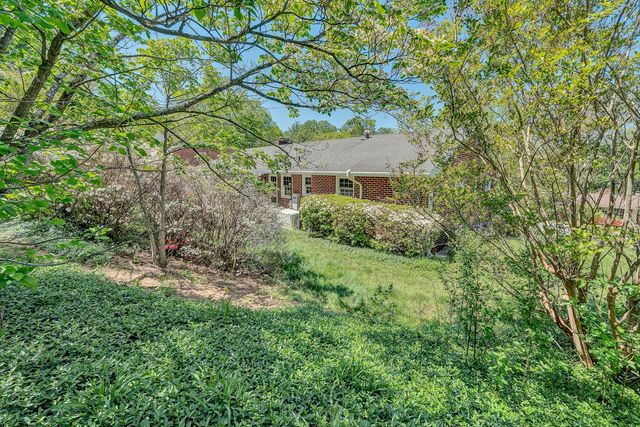 4824 Brookwood DR, Roanoke, VA 24018