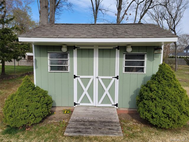 59 Lumur Drive, Sayville, NY 11782