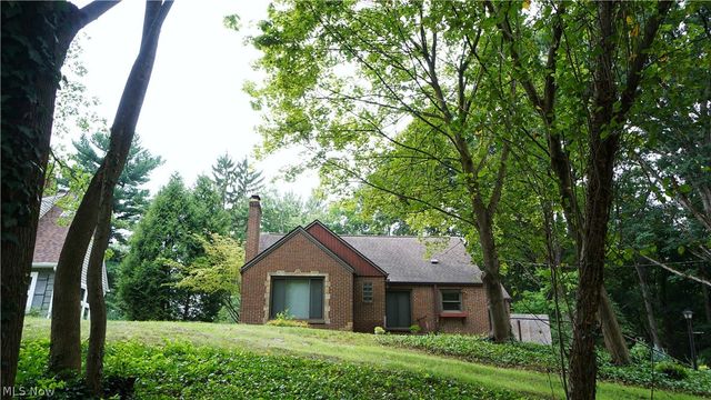 556 Royal Avenue, Akron, OH 44303