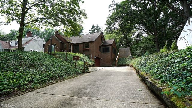 556 Royal Avenue, Akron, OH 44303