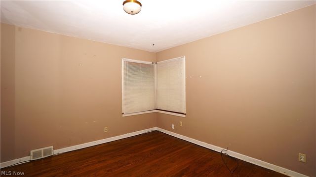 556 Royal Avenue, Akron, OH 44303