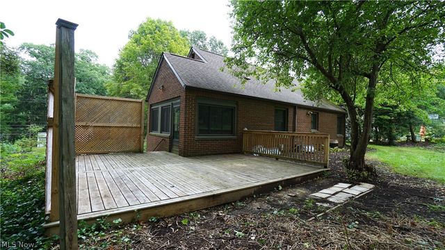 556 Royal Avenue, Akron, OH 44303