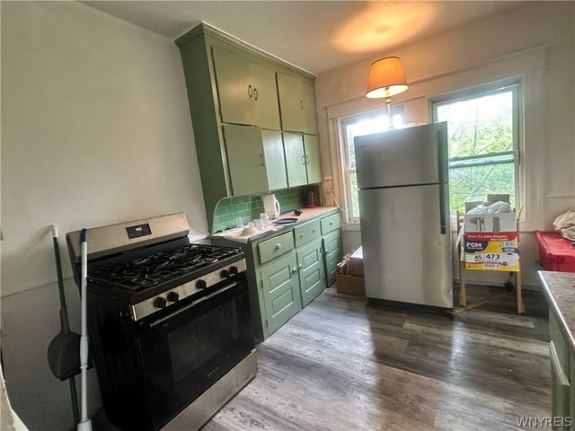 42 Brewster Street, Buffalo, NY 14214