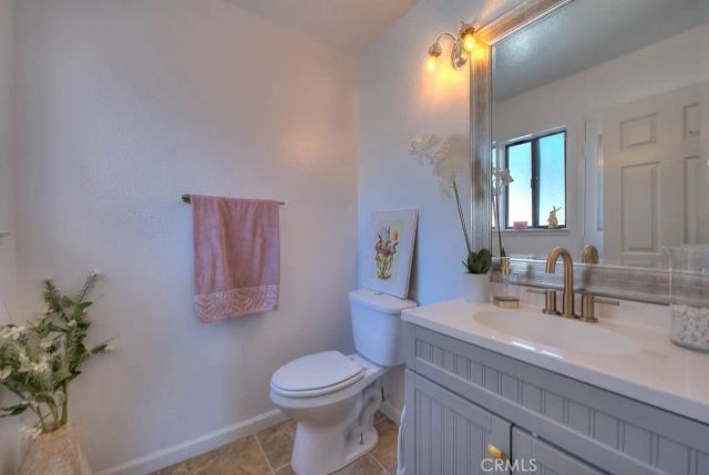 32465 Somerset Drive, Lake Elsinore, CA 92530