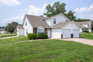 5015 CARRIE RIDGE DR, Columbia, MO 65203