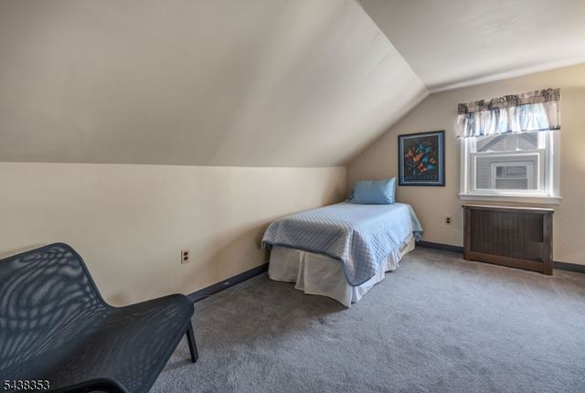 65 Harding Ave, Totowa Boro, NJ 07512