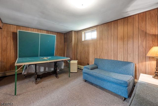 65 Harding Ave, Totowa Boro, NJ 07512