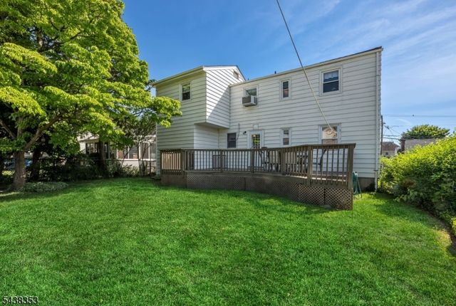 65 Harding Ave, Totowa Boro, NJ 07512