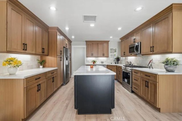 7831 Live Oak Drive, Jurupa Valley, CA 92509