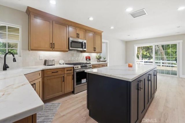7831 Live Oak Drive, Jurupa Valley, CA 92509