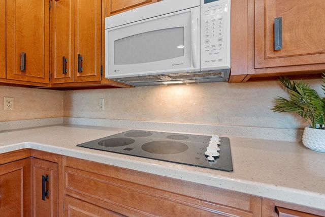1028 RIVERSIDE DRIVE, Kaukauna, WI 54130