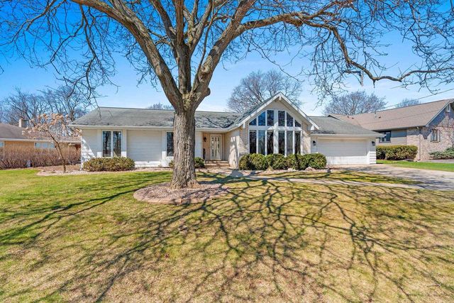 1028 RIVERSIDE DRIVE, Kaukauna, WI 54130