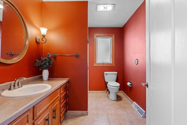 1028 RIVERSIDE DRIVE, Kaukauna, WI 54130