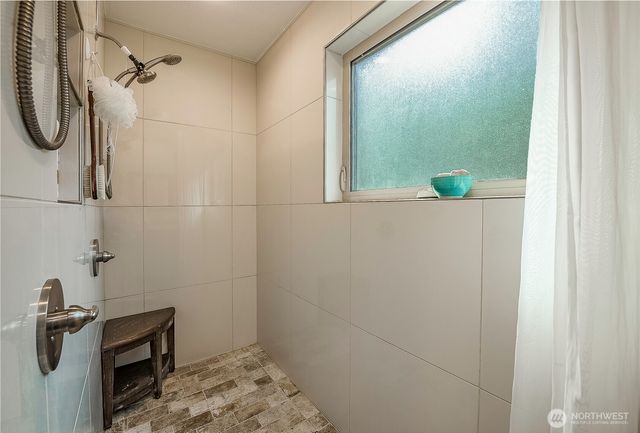 443 Rainbow Drive, Sedro Woolley, WA 98284