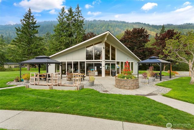 443 Rainbow Drive, Sedro Woolley, WA 98284