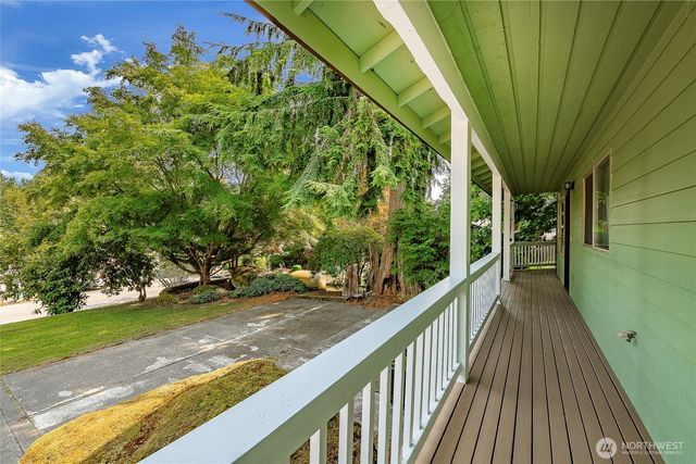 443 Rainbow Drive, Sedro Woolley, WA 98284