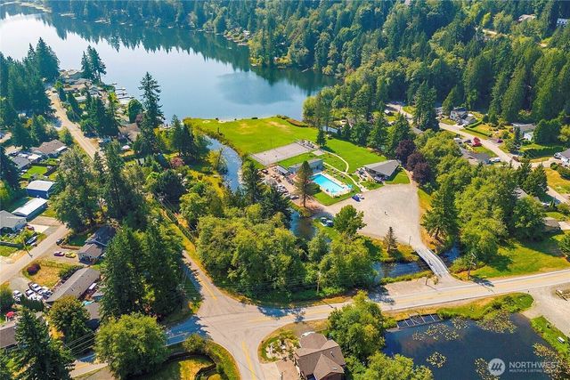 443 Rainbow Drive, Sedro Woolley, WA 98284