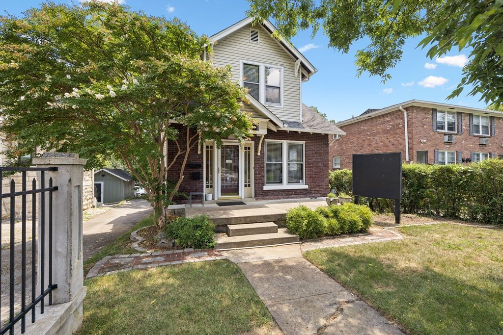 1604 17th Ave, S, Nashville, TN 37212