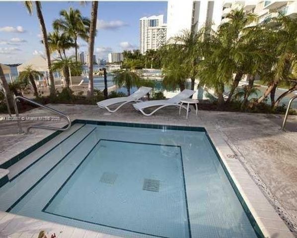 1000 West Ave 1514, Miami Beach, FL 33139