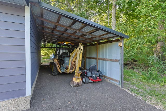 14910 Boyle Lake Road, Weesaw Twp, MI 49107