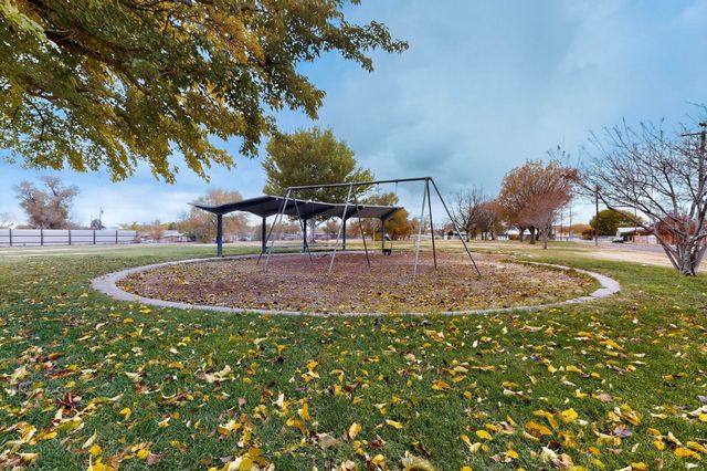 305 San Jose Avenue SE, Albuquerque, NM 87102