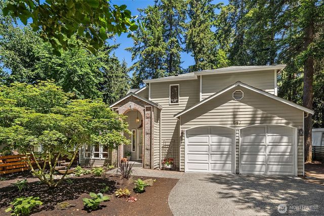 647 Edmonds Way, Edmonds, WA 98020