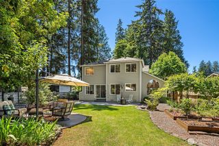 647 Edmonds Way, Edmonds, WA 98020