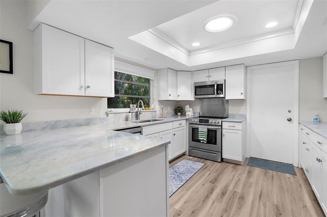600 ALHAMBRA ROAD, Venice, FL 34285