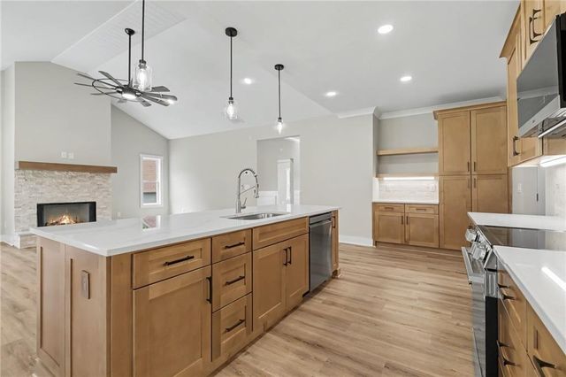 6740 Little Whistle Way, Clermont, GA 30527