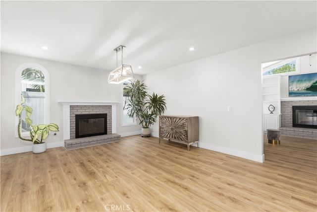 20082 Mayport Lane, Huntington Beach, CA 92646