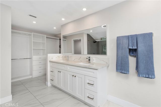 20082 Mayport Lane, Huntington Beach, CA 92646