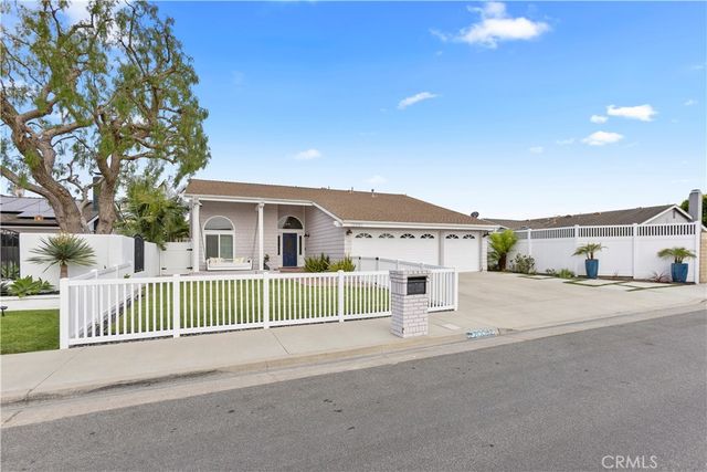 20082 Mayport Lane, Huntington Beach, CA 92646