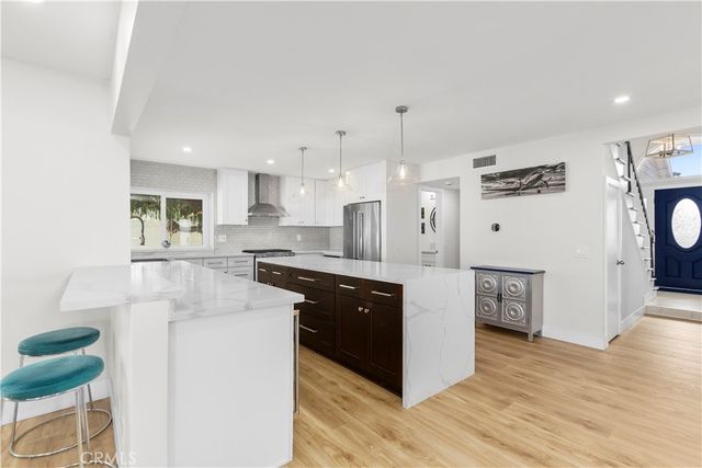 20082 Mayport Lane, Huntington Beach, CA 92646