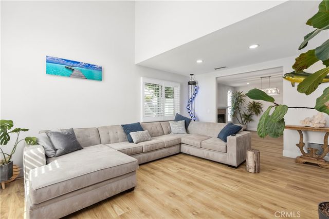 20082 Mayport Lane, Huntington Beach, CA 92646