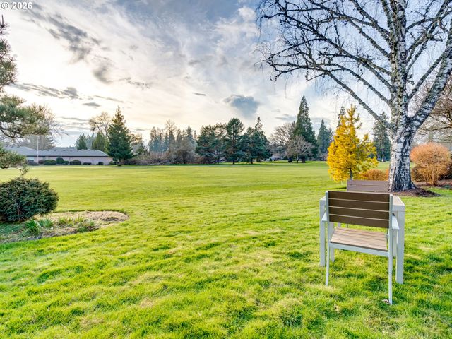 1925 Nw ST ANDREWS Dr, Mc Minnville, OR 97128