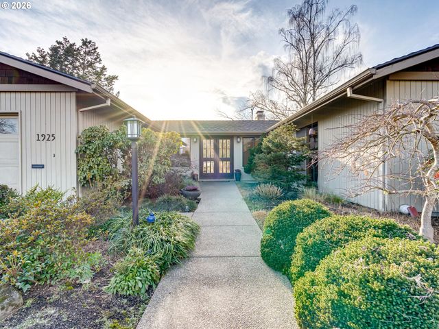 1925 Nw ST ANDREWS Dr, Mc Minnville, OR 97128