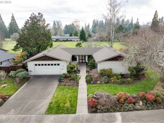 1925 Nw ST ANDREWS Dr, Mc Minnville, OR 97128