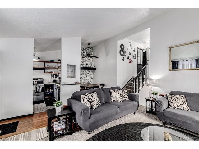 19044 E 16th Ave, Aurora, CO 80011