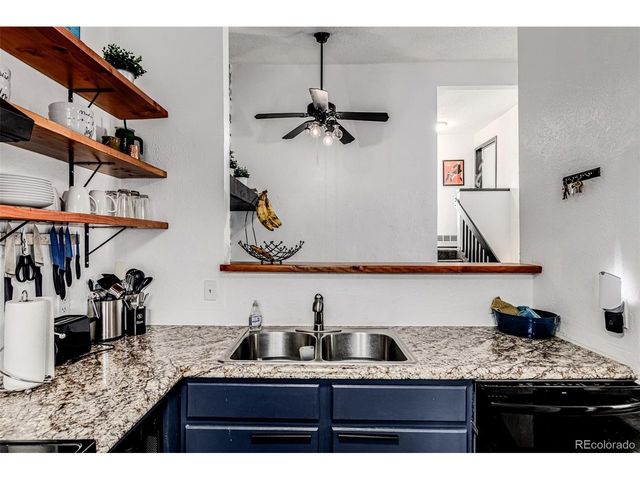 19044 E 16th Ave, Aurora, CO 80011