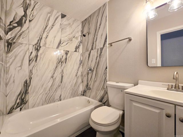 8201 Camelia, Benton, AR 72019