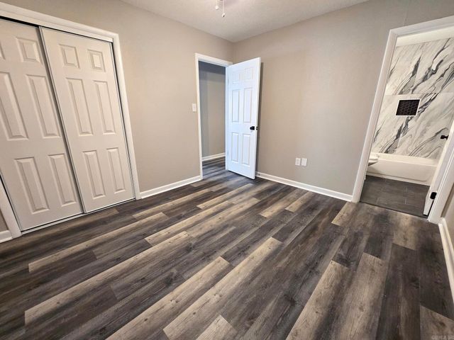 8201 Camelia, Benton, AR 72019