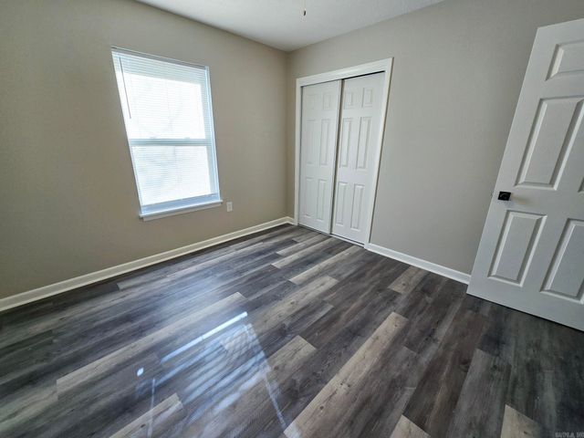 8201 Camelia, Benton, AR 72019