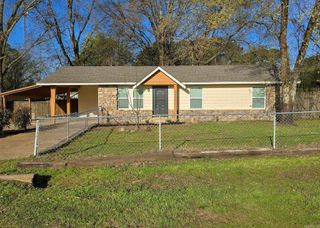 8201 Camelia, Benton, AR 72019