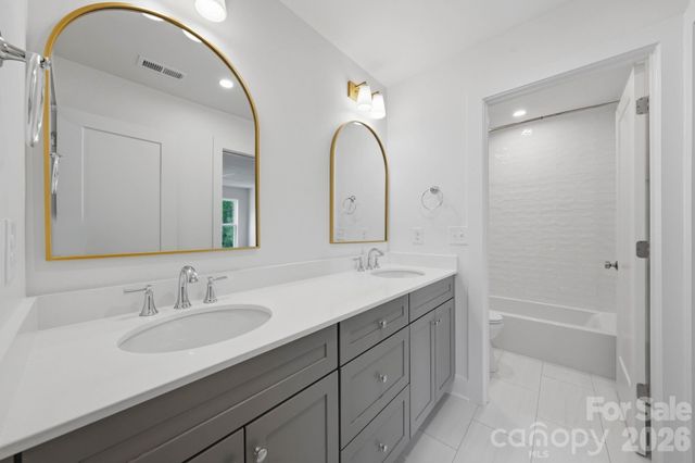 2311 Chateau Court, Matthews, NC 28105