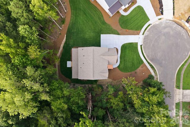 2311 Chateau Court, Matthews, NC 28105
