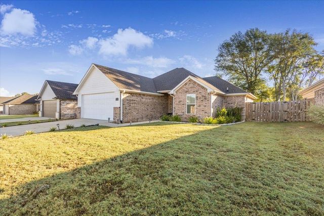 2007 Jason Drive, Whitehouse, TX 75791