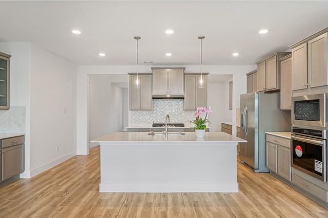 832 Sarasota Shore Drive, Katy, TX 77493